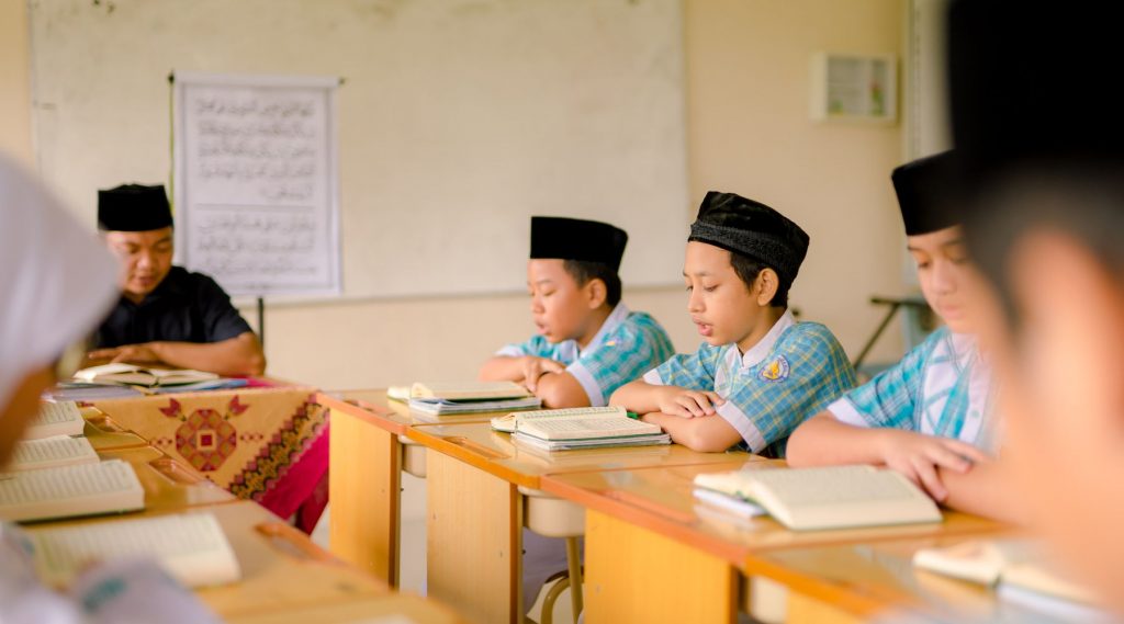 pembentukan karakter di sekolah islam