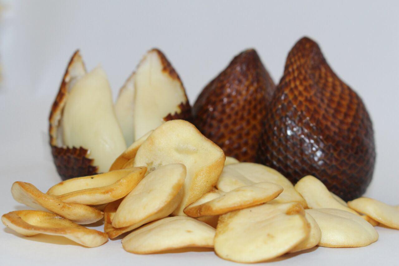 camilan keripik salak sehat untuk diet