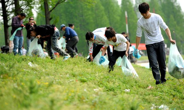 manajemen sampah plastik